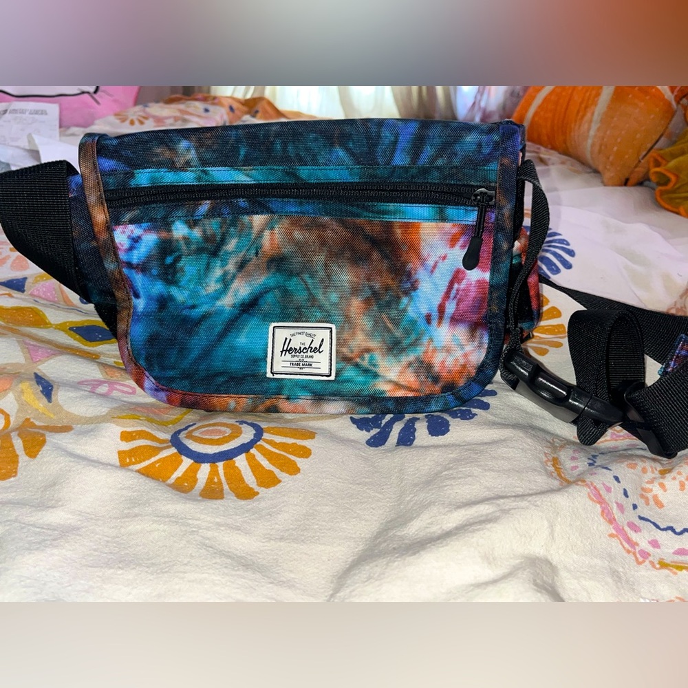 Herschel Summer TD Blue & Green Tie-Dye Velcro Crossbody Bag NWOT NEW